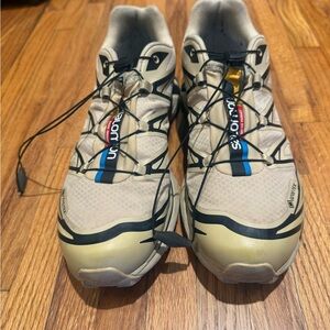 Salomon XT - 6 Beige and Black Trail Shoes